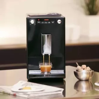 MELITTA Solo Frosted Black, ekspres do kawy, 15 barów, 2 filiżanki na raz, wbudowany młynek, receptura bez nabiału, czarny MELITTA Solo Frosted Black, ekspres do kawy, 15 barów, 2 filiżanki na raz, wbudowany młynek, receptura bez nabiału, czarny