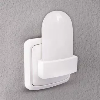 Lampka nocna LED Solight RGB z czujnikiem światła, możliwość wyboru barwy światła, 230V Lampka nocna LED Solight RGB z czujnikiem światła, możliwość wyboru barwy światła, 230V