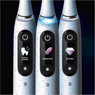Szczoteczka elektryczna Oral-B iO10, 7 trybów, timer, czujnik nacisku, mapowanie 3D i inteligentne funkcje, biała Szczoteczka elektryczna Oral-B iO10, 7 trybów, timer, czujnik nacisku, mapowanie 3D i inteligentne funkcje, biała