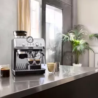 Dźwigniowy ekspres do kawy DeLonghi La Specialista Arte, 1400 W, wbudowany młynek, dysza pary MyLatte