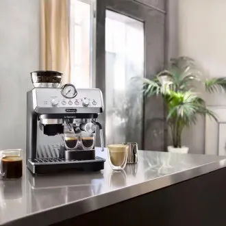 Dźwigniowy ekspres do kawy DeLonghi La Specialista Arte, 1400 W, wbudowany młynek, dysza pary MyLatte