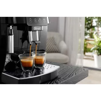 Ekspres automatyczny DeLonghi ECAM 220.21.B Magnifica Start, 1450 W, 15 bar, wbudowany młynek, dysza pary, czarny Ekspres automatyczny DeLonghi ECAM 220.21.B Magnifica Start, 1450 W, 15 bar, wbudowany młynek, dysza pary, czarny