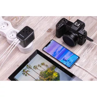 Uniwersalny adapter podróżny VERBATIM UTA-03