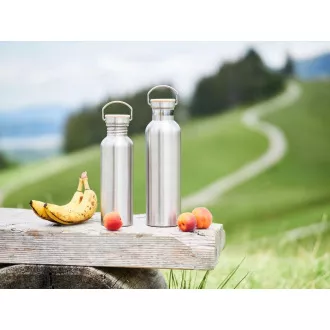 Pandoo Butelka na wodę ze stali nierdzewnej z bambusową pokrywką 750 ml Pandoo Butelka na wodę ze stali nierdzewnej z bambusową pokrywką 750 ml