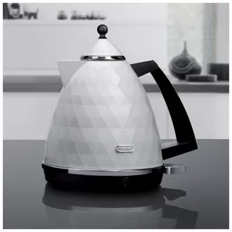 KBJ 2001.W DELONGHI CZAJNIK