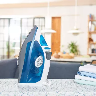 BXIR2200E STEAM. Żelazko BLACK & DECKER