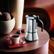 VENUS - CZAJNICZEK NA HERBATĘ 4 PORCJE BIALETTI