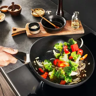 G2551972 UNLIMITED WOK PAN 28 cm TEFAL