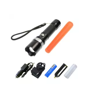 Latarka CREE T6 ZOOM uchwyt ostrzegawczy Latarka CREE T6 ZOOM uchwyt ostrzegawczy