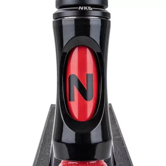Hulajnoga Freestyle NKD Gas, czarno-czerwona Hulajnoga Freestyle NKD Gas, czarno-czerwona