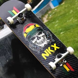Deskorolka NKX Rasta Skull
