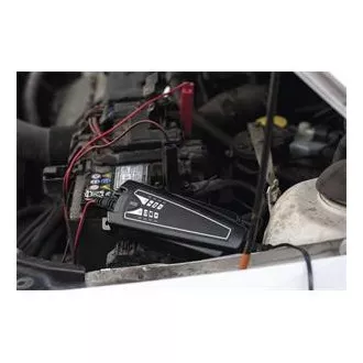 Inteligentna ładowarka akumulatorów samochodowych i kwasowo-ołowiowych Emos EE04A 12V/6V